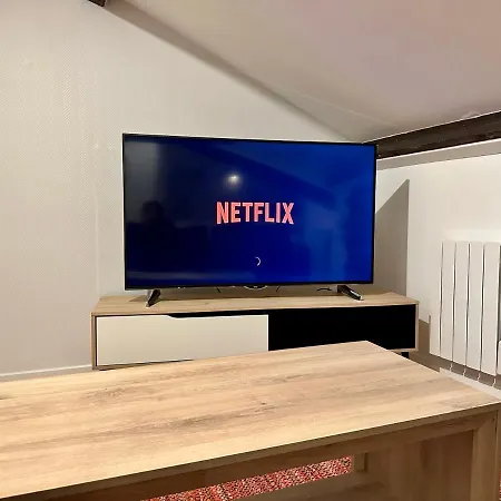 A4 Jacuzzi, Artem, Thermal Apartament *