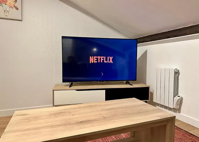 A4 Jacuzzi, Artem, Thermal Apartamento *