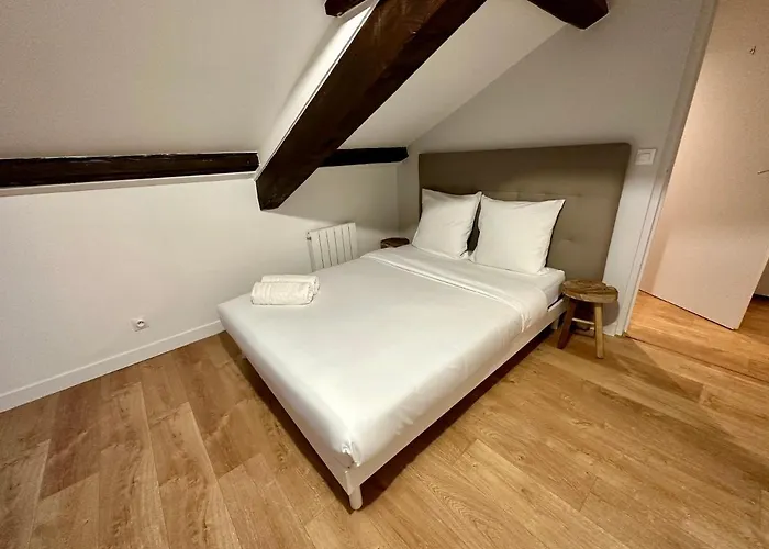 A4 Jacuzzi, Artem, Thermal Apartamento Nancy